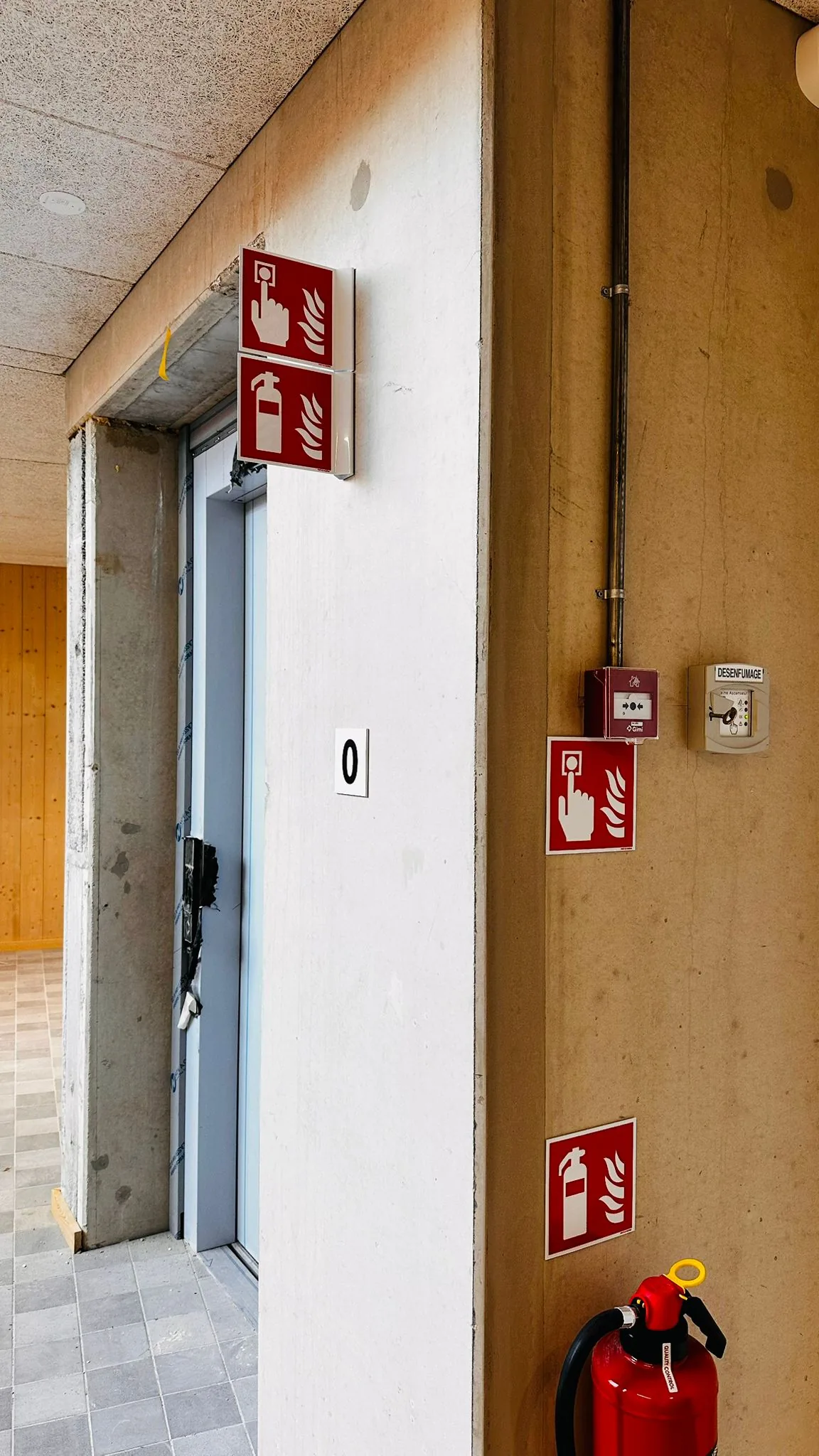 Signalétique intérieure et pictogrammes AGR